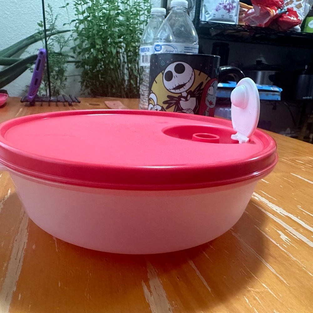 New Tupperware